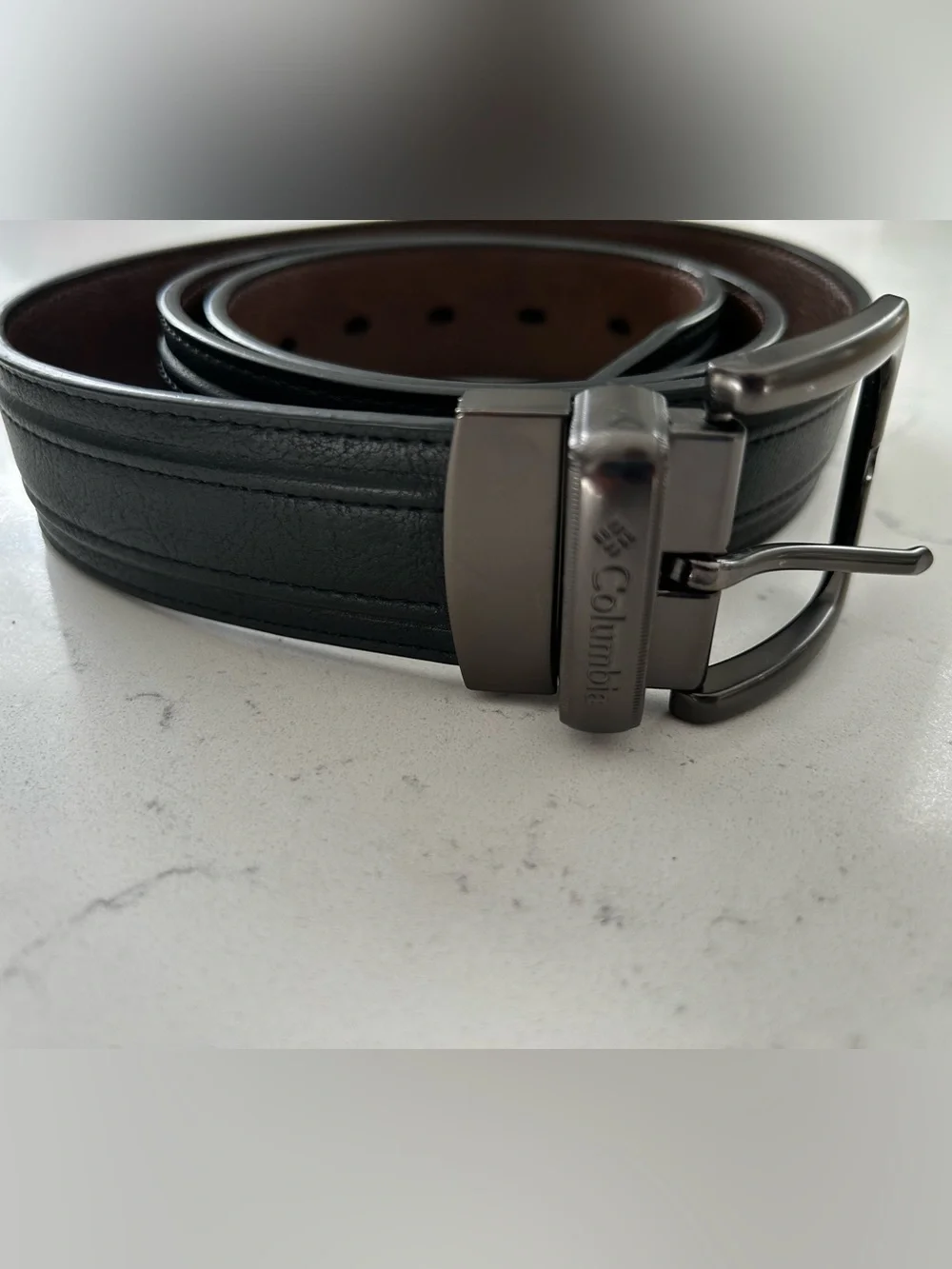 Men’s Columbia belt leather reversible black/ brown XL